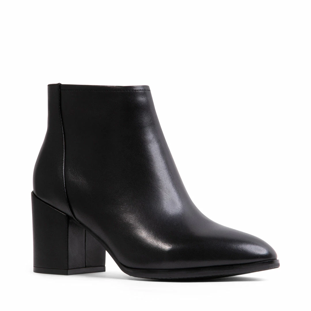 SteveMadden FOGGY BLACK LEATHER WOMEN'S SHOES