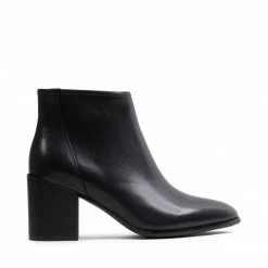 SteveMadden FOGGY BLACK LEATHER WOMEN'S SHOES