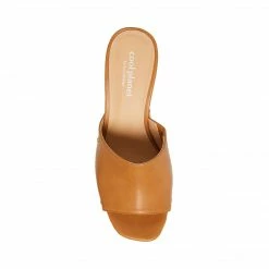 SteveMadden RESTORE TAN All New