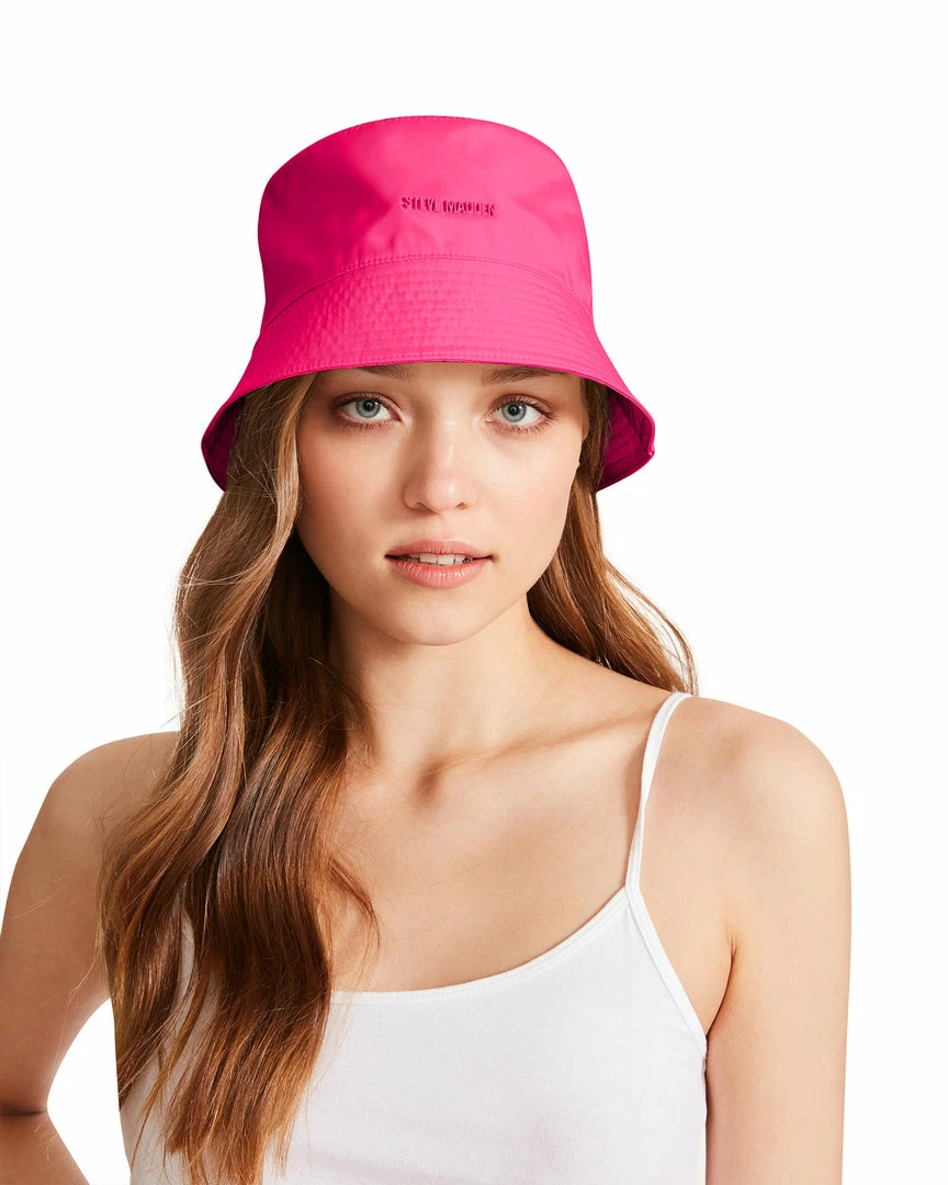 SteveMadden NYLON BUCKET HAT PINK