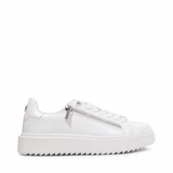 SteveMadden CATCHME WHITE PATENT