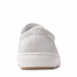 SteveMadden COULTER WHITE MULTI WOMEN'S SHOES