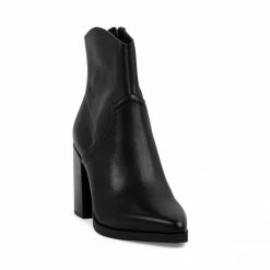 SteveMadden The Western Edit CATE BLACK LEATHER