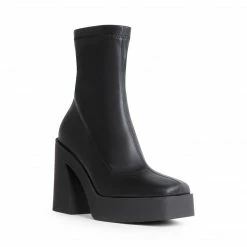 SteveMadden MOVE BLACK All New