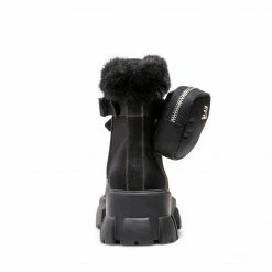 SteveMadden THORA-PF BLACK Super Platforms