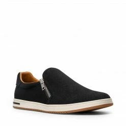 SteveMadden BINARY BLACK