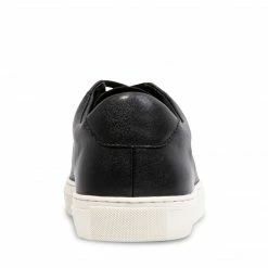 SteveMadden Shop All FINNEHAS BLACK MULTI