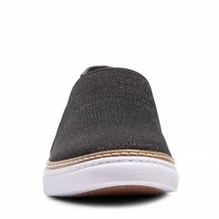 SteveMadden GUSS BLACK FABRIC