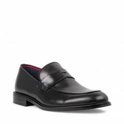 SteveMadden All New EXACT BLACK LEATHER