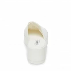 SteveMadden Shop All SLINKY WHITE