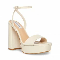 SteveMadden LESSA NATURAL PATENT