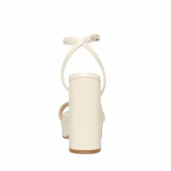 SteveMadden LESSA NATURAL PATENT