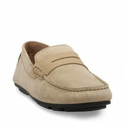 SteveMadden All New MODAVI NATURAL SUEDE