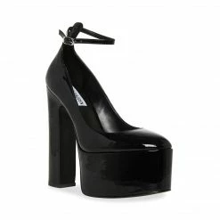 SteveMadden SKYRISE BLACK PATENT