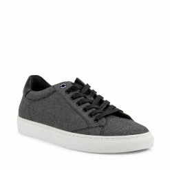 SteveMadden All New AUGUSTTT BLACK FABRIC