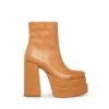 SteveMadden COBRA TAN LEATHER All New
