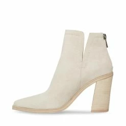 SteveMadden All New CORNELIA NATURAL SUEDE
