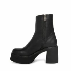 SteveMadden JOLTZ BLACK