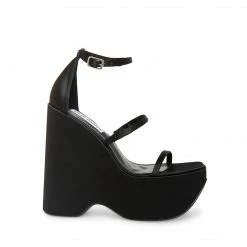 SteveMadden All New VARIA BLACK